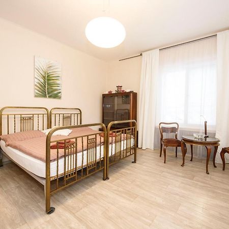 Libusina Villa Кутна Гора Екстер'єр фото